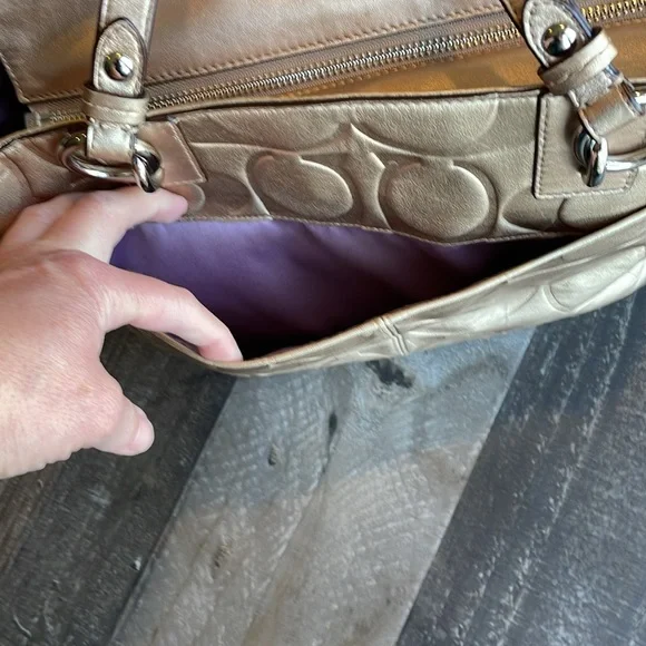 Coach East West gold embossed, shoulder tote
